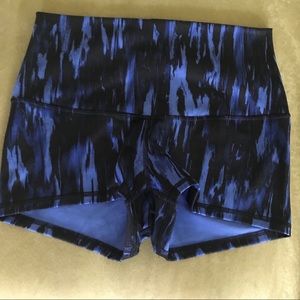 Boogie Short Roll Down